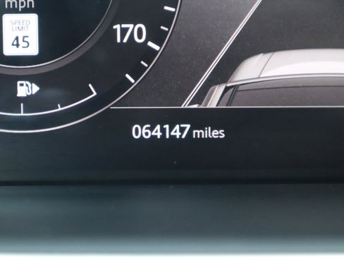 Used 2020 Land Rover Range Rover HSE AWD/4WD image 18