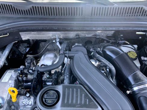 Used 2025 Volkswagen Jetta S FWD image 32
