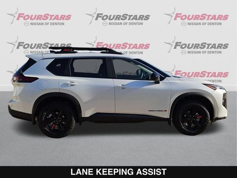 New 2026 Nissan Rogue SV AWD/4WD image 3