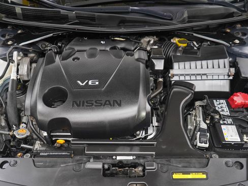 Used 2023 Nissan Maxima SL FWD image 30