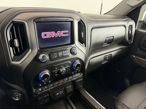 Used 2022 GMC Sierra 2500 Denali image 26