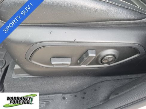 Used 2023 Jeep Grand Cherokee Limited w/ Black Appearance Package RWD image 16