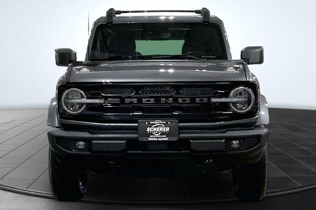 Used 2022 Ford Bronco Outer Banks AWD/4WD image 3