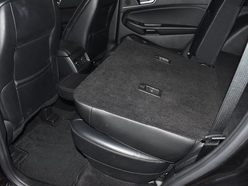 Used 2023 Ford Edge SEL image 30