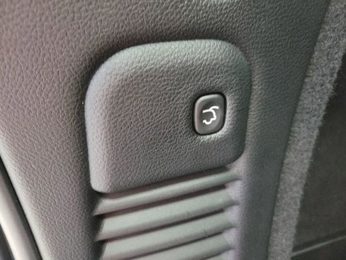 Used 2022 Dodge Durango GT image 11