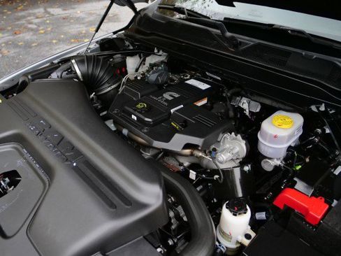 Used 2023 RAM 3500 Tradesman image 52