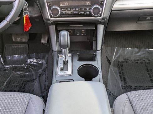 Used 2019 Subaru Outback 2.5i Premium image 21