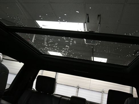 Used 2024 Toyota Tundra Platinum image 19