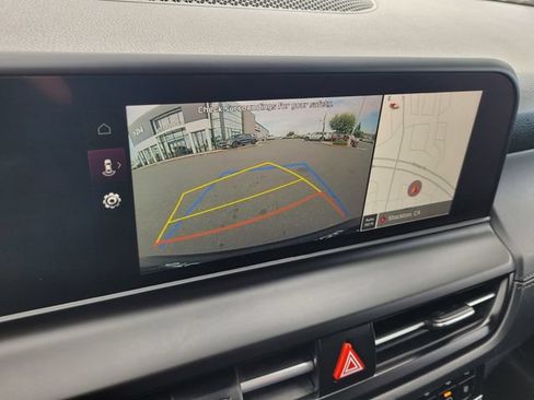 Used 2024 Kia Seltos EX FWD image 13