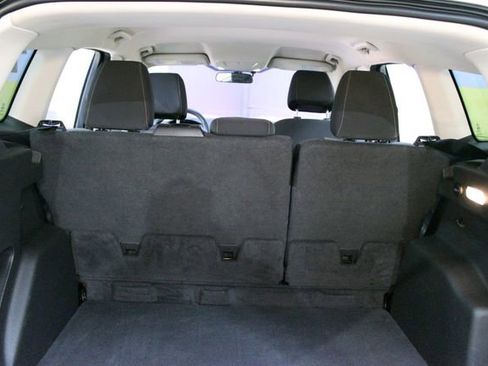 Used 2017 Ford Escape SE FWD image 14