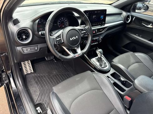 Used 2023 Kia Forte GT-Line w/ GT-Line Premium Package FWD image 20