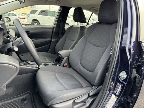 Used 2022 Toyota Corolla LE image 24