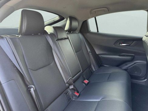 Used 2025 Toyota Prius image 49