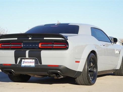 Used 2022 Dodge Challenger SRT Hellcat image 9