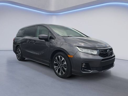 Used 2025 Honda Odyssey Elite image 8