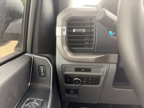 Used 2025 Ford F150 XLT w/ Equipment Group 301A Standard AWD/4WD image 18