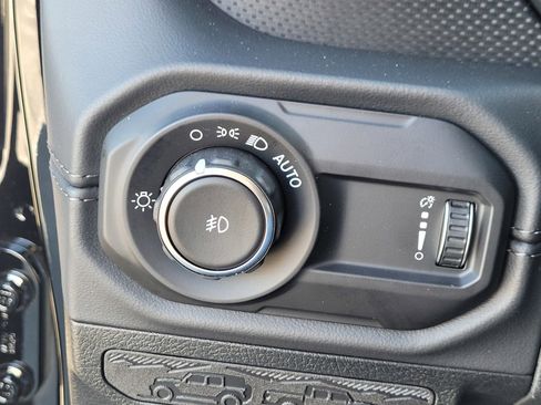 New 2026 Jeep Wrangler Unlimited Rubicon image 25