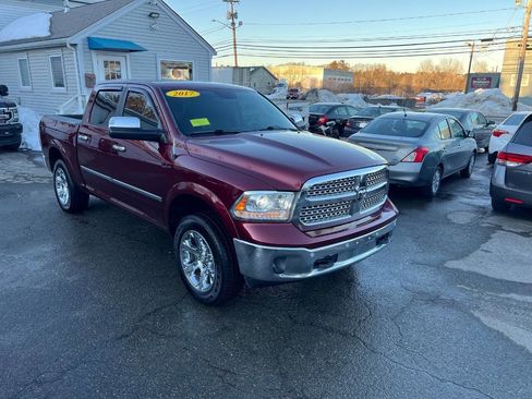 Used 2017 RAM 1500 Laramie w/ Convenience Group image 2