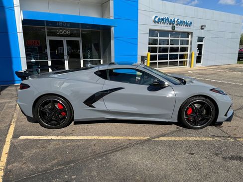 Certified 2025 Chevrolet Corvette Stingray Preferred Cpe w/ Z51 Performance Package RWD image 11