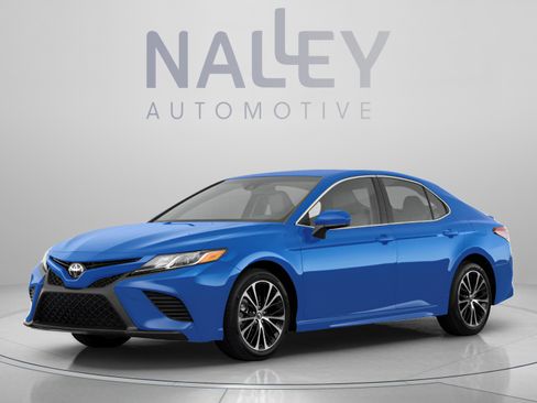 Used 2020 Toyota Camry SE FWD image 1