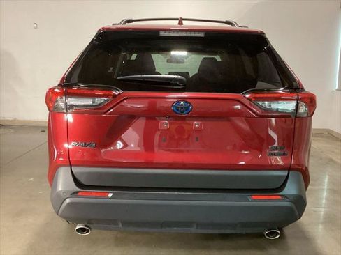 Certified 2023 Toyota RAV4 XLE Premium AWD/4WD image 26