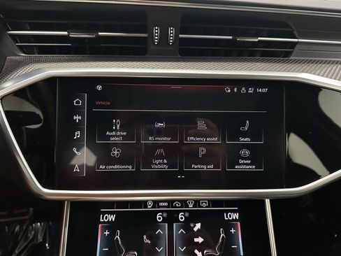 Used 2022 Audi RS 6 image 20