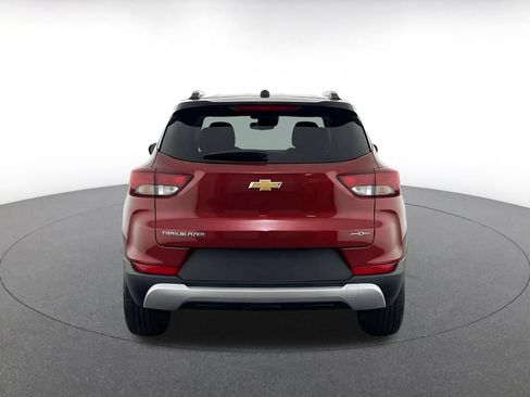 Used 2025 Chevrolet TrailBlazer LT FWD image 8