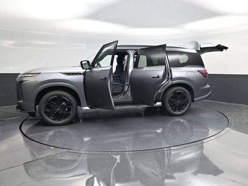 New 2026 INFINITI QX80 4WD image 69