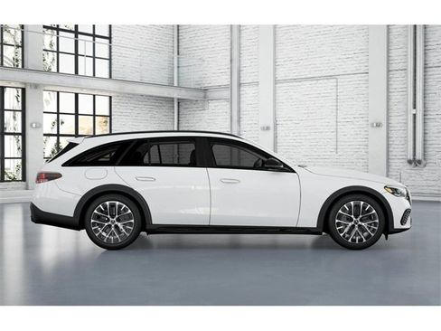 New 2025 Mercedes-Benz E 450 4MATIC All-Terrain Wagon image 16