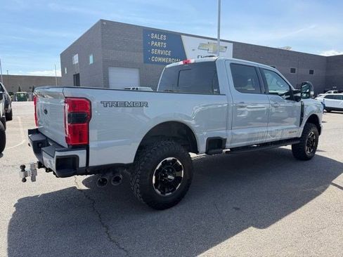 Used 2025 Ford F350 Lariat w/ Lariat Ultimate Package image 4