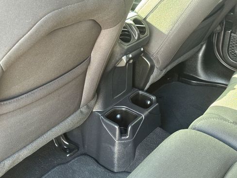 Used 2021 Jeep Wrangler Unlimited Sport image 36