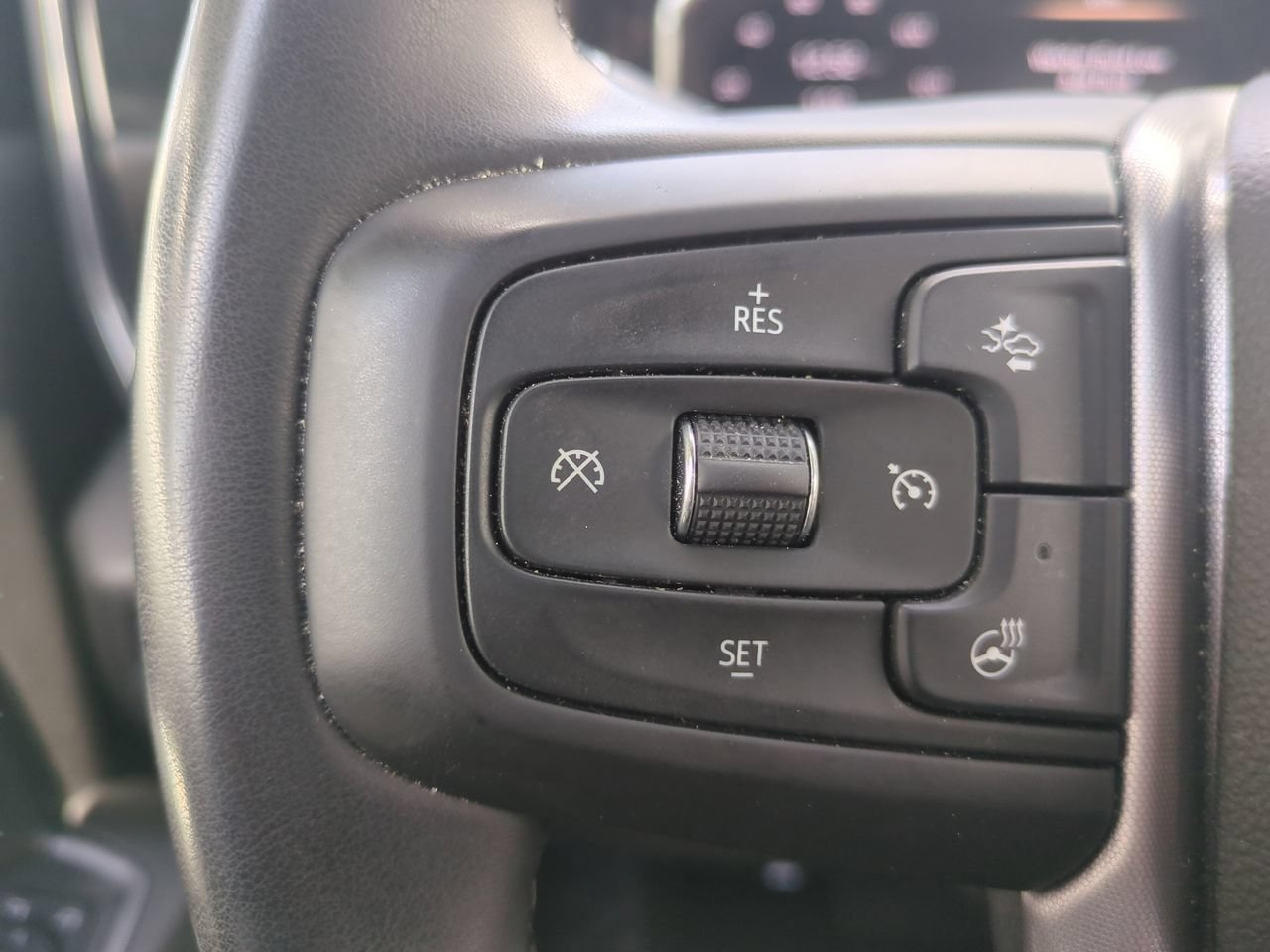 Used 2025 GMC Sierra 1500 SLT RWD image 21