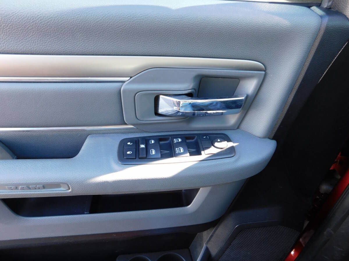Used 2013 RAM 1500 Big Horn AWD/4WD image 18