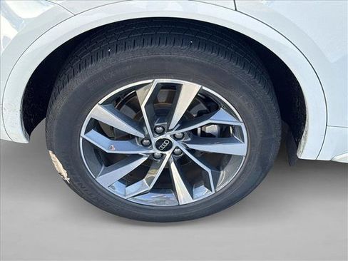 Used 2023 Audi Q5 2.0T Premium AWD/4WD image 12