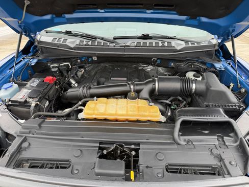 Used 2017 Ford F150 Raptor w/ Equipment Group 802A Luxury image 18