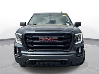 Used 2022 GMC Sierra 1500 Elevation video 3