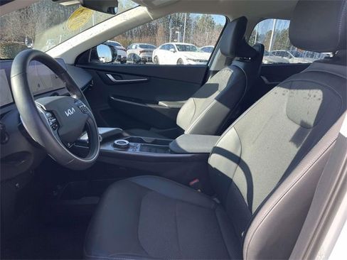 Used 2024 Kia EV6 Light image 2