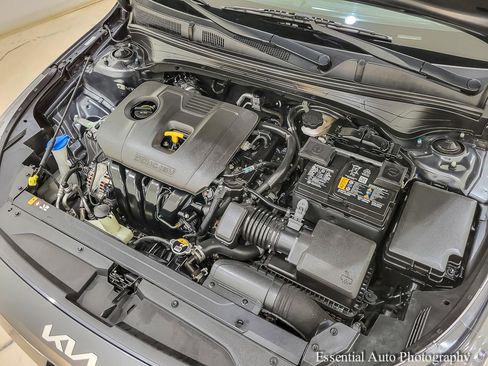 Used 2023 Kia Forte GT-Line w/ GT-Line Technology Package FWD image 34