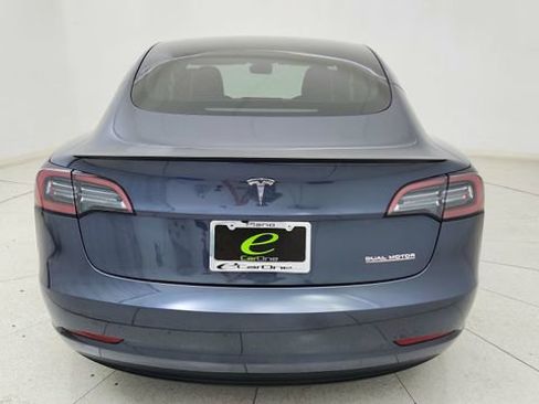 Used 2023 Tesla Model 3 Performance image 5