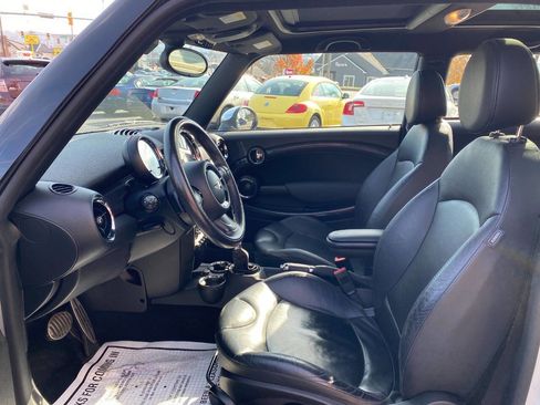 Used 2012 MINI Cooper S w/ Cold Weather Pkg image 9