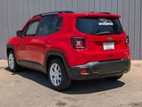 Used 2018 Jeep Renegade Latitude image 5
