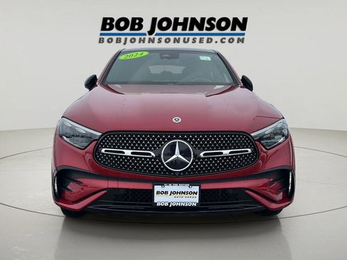 Used 2024 Mercedes-Benz GLC 300 4MATIC image 2