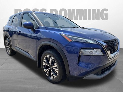 Used 2023 Nissan Rogue SV FWD image 3
