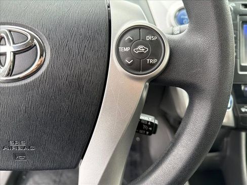 Used 2013 Toyota Prius V Three image 17