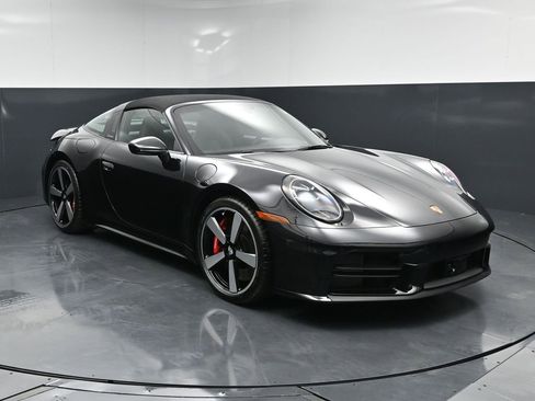 Certified 2026 Porsche 911 Targa 4S AWD/4WD image 10