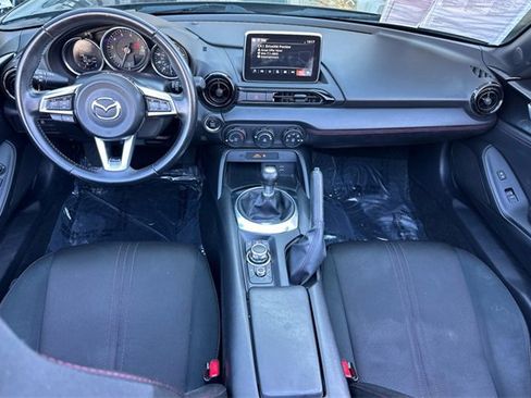 Used 2016 MAZDA MX-5 Miata Club image 14