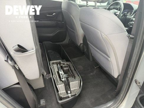 Used 2022 Hyundai Santa Cruz SEL AWD/4WD image 30