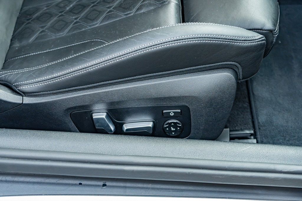 Used 2020 BMW M8 Coupe w/ Driving Assistance Package AWD/4WD image 32