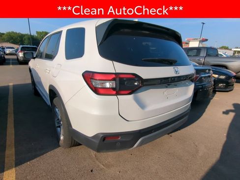 Used 2024 Honda Pilot EX-L image 4