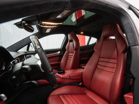 Used 2016 Porsche Panamera GTS AWD/4WD image 2